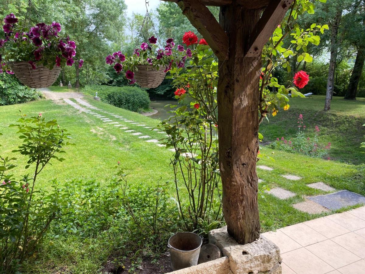 Gite Le Moulin Samsara Homps  Kültér fotó