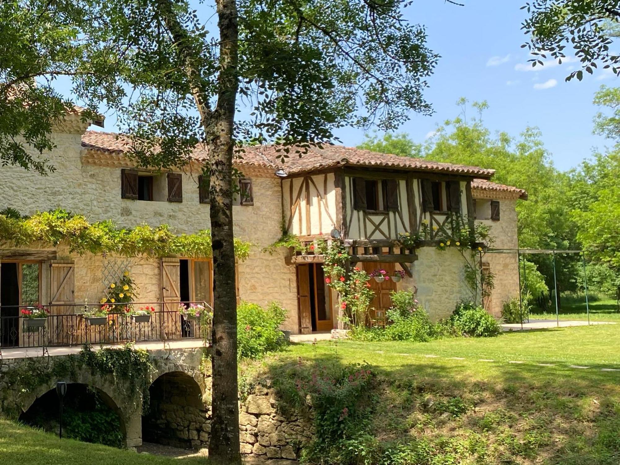 Gite Le Moulin Samsara Homps  Kültér fotó